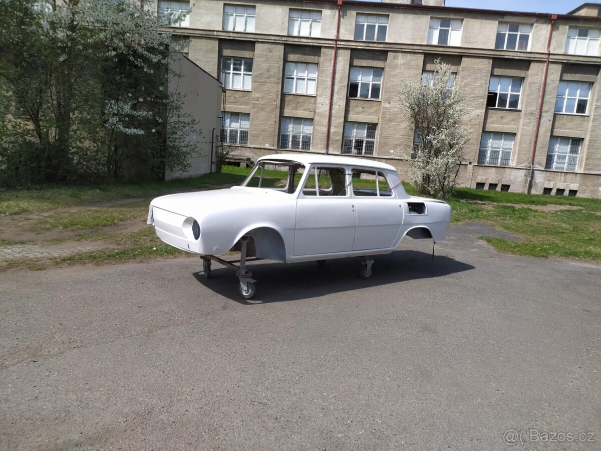 Prodám Škodu 100L 1971