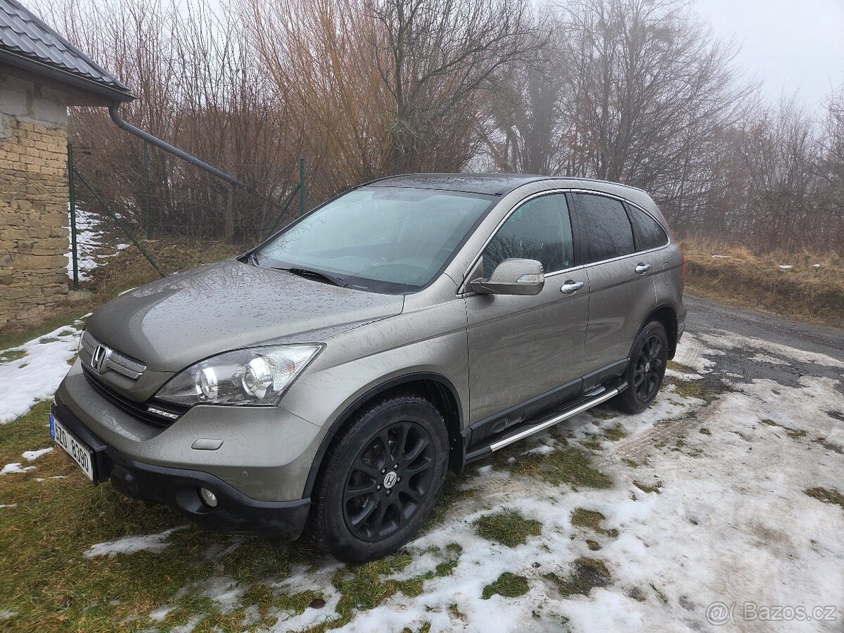 Prodám Honda CR-V 2,2i DTEC ELEGANCE 4x4