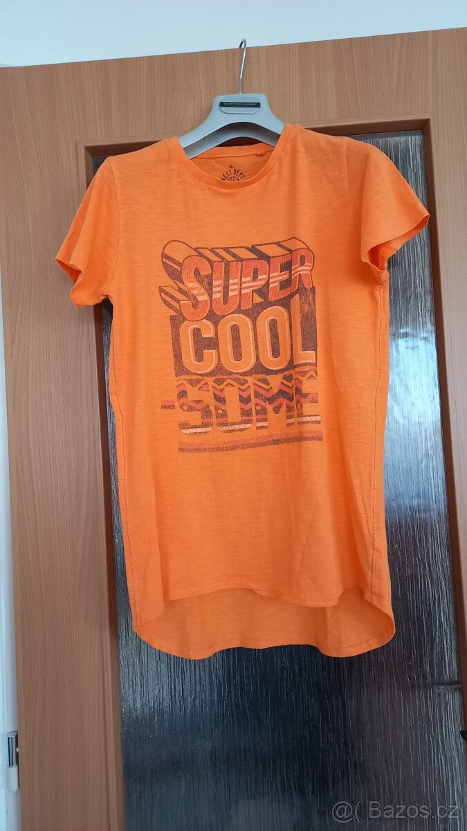 Chlapecké tričko NEXT vel. 140