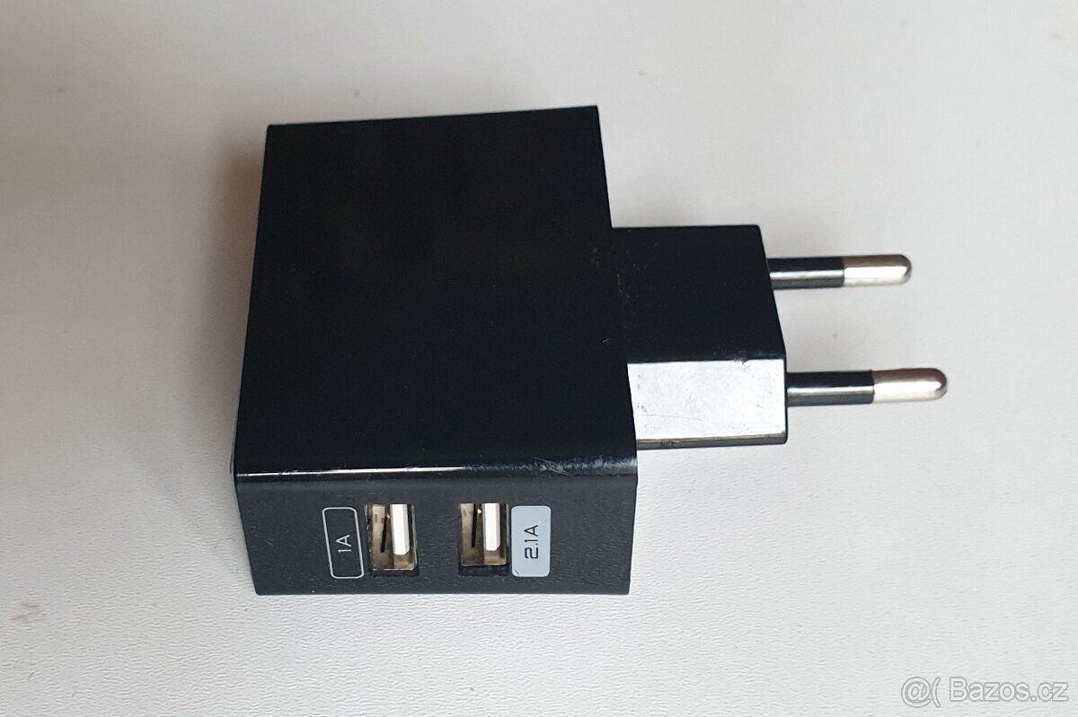 Connect IT USB Nabíječka 2× USB port 2,1 A/1A
