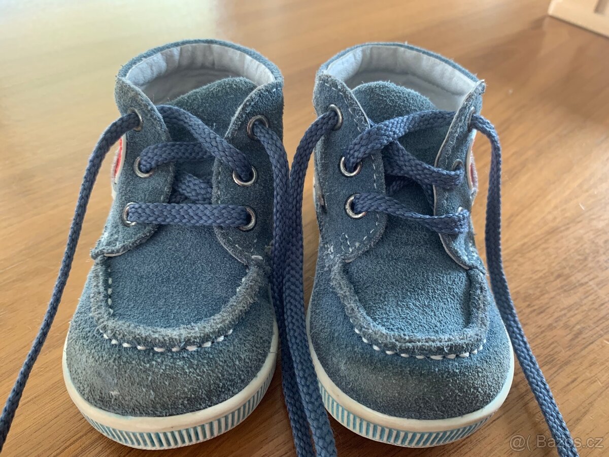 Celoroční boty Protetika vel. 19