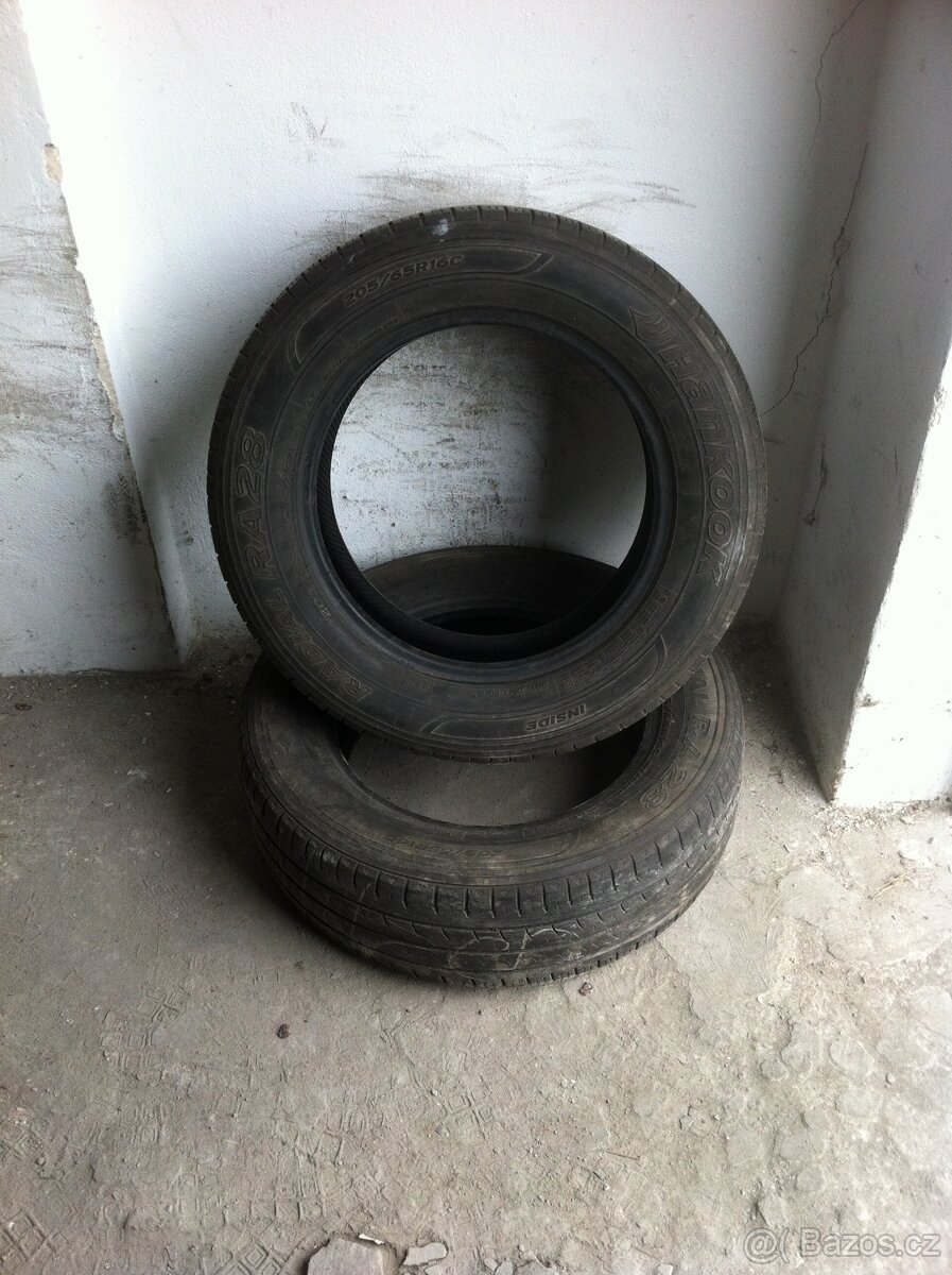 Letni pneu 205/65R16C