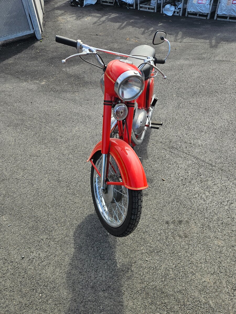 Jawa 250-590-Sport