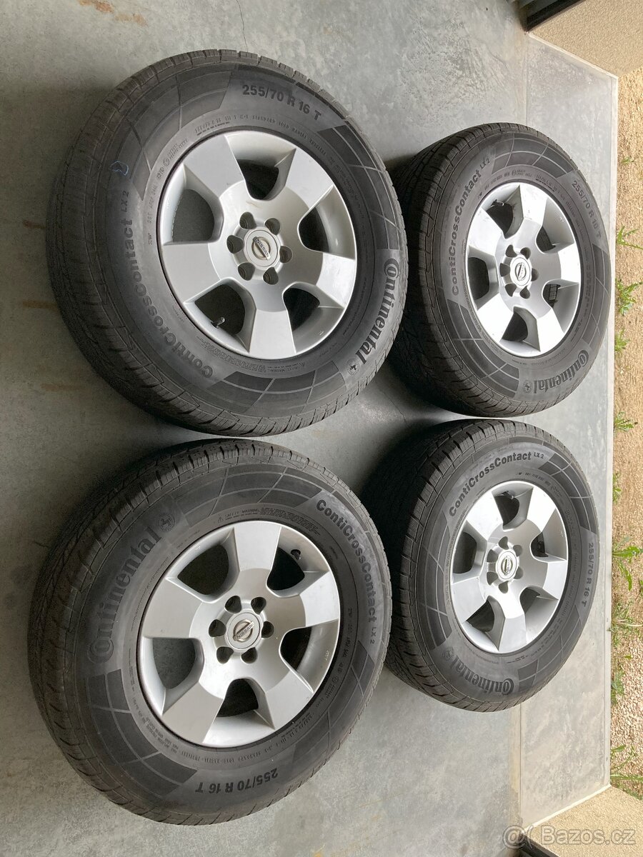 prodej sady 4 ks kol na Nissan Navara