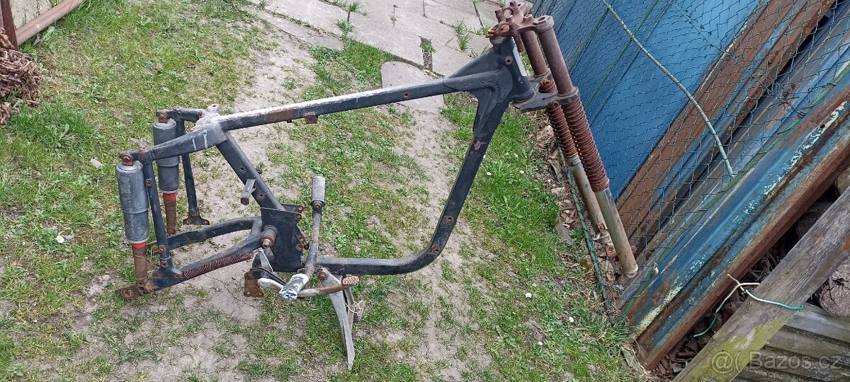 Jawa rám