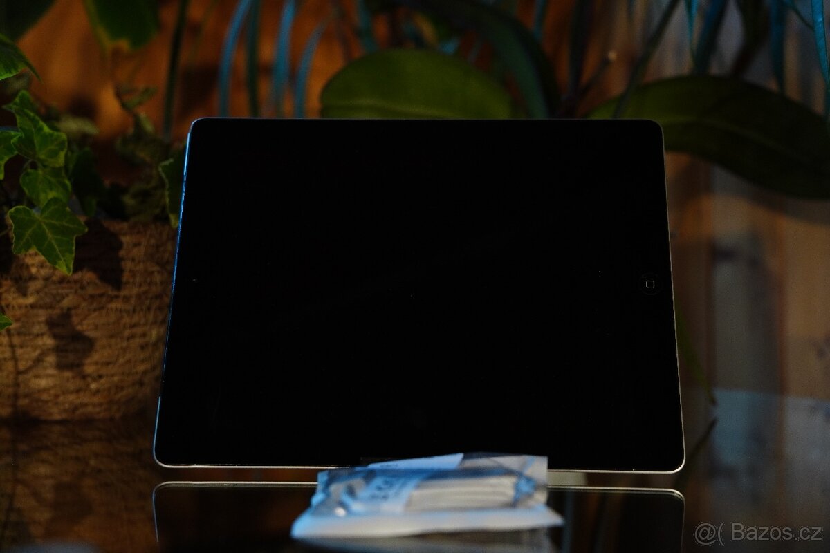 iPad 3.generace 64GB