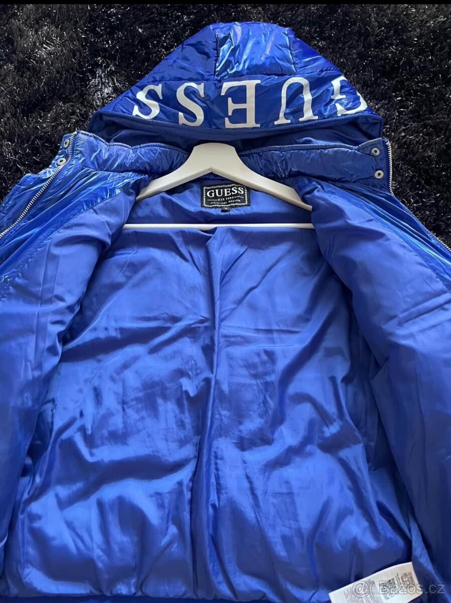 Zimní ORIGINÁL BUNDA GUESS, velikost S/M