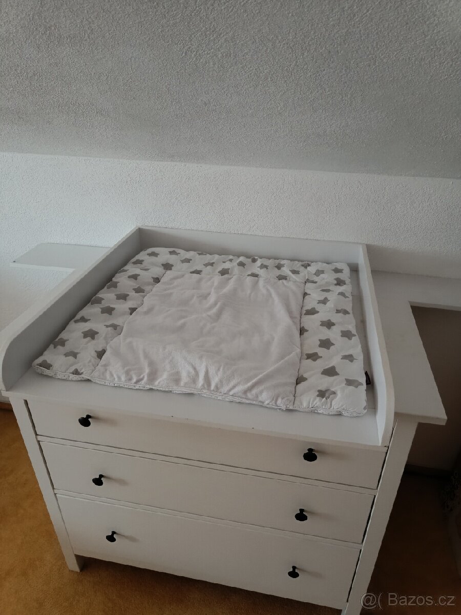 Nástavec na komodu - přebalovací pult