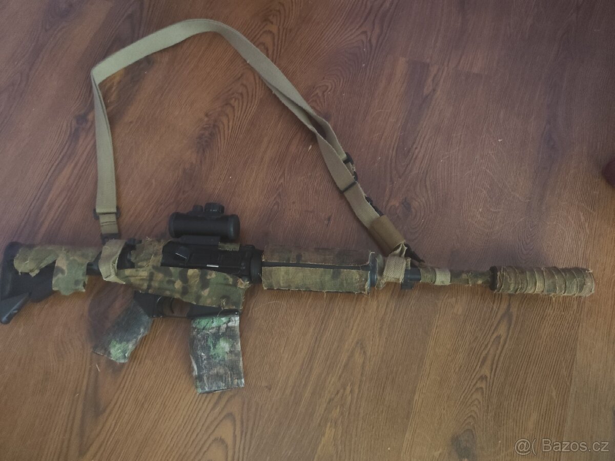 Airsoftova zbraň M4