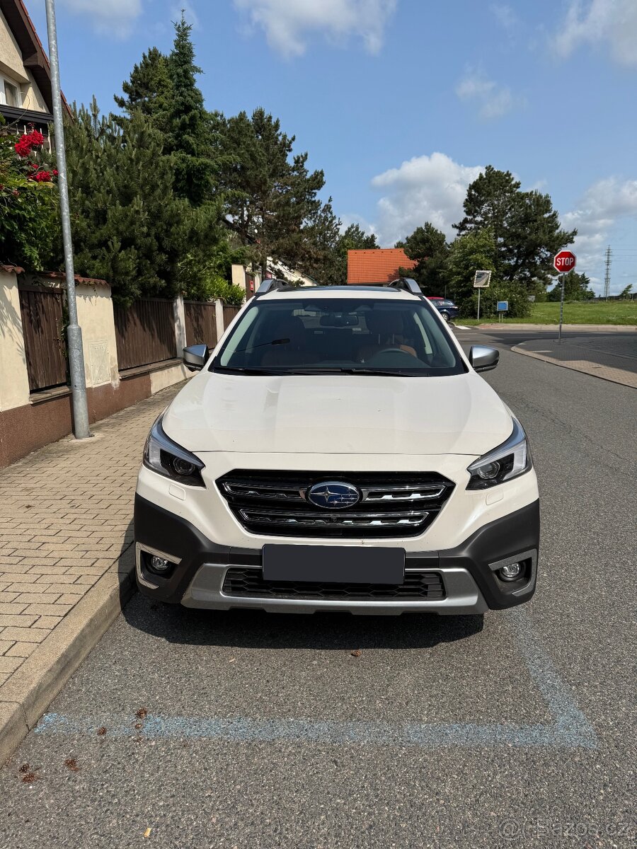Subaru Outback 2.5 Touring (2024)