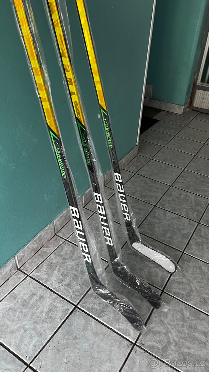 Hokejka Bauer