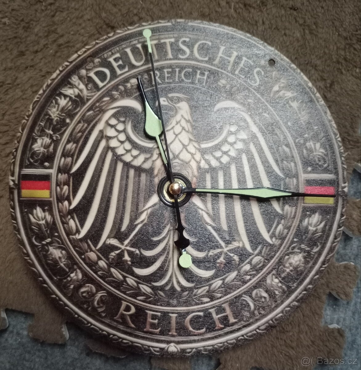 Nástěnné hodiny Deutsche Reich + přívěsek.