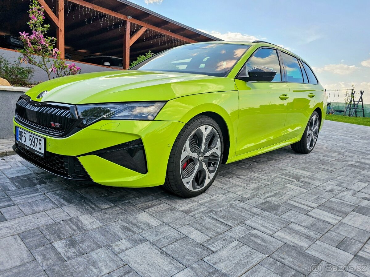 Prodám nebo přenechám úvěr na Octavia RS combi