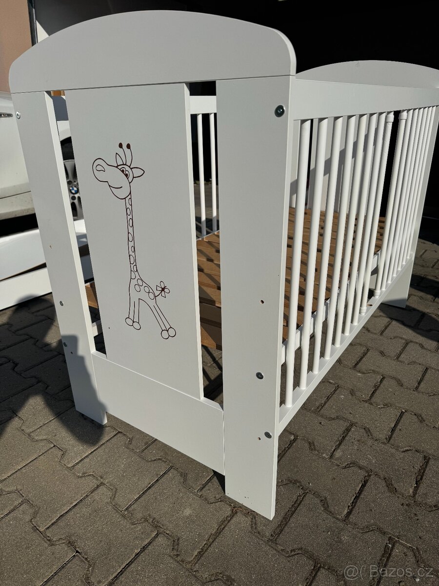 Postýlka Klups Safari žirafa 120x60cm + matrace + zásuvka