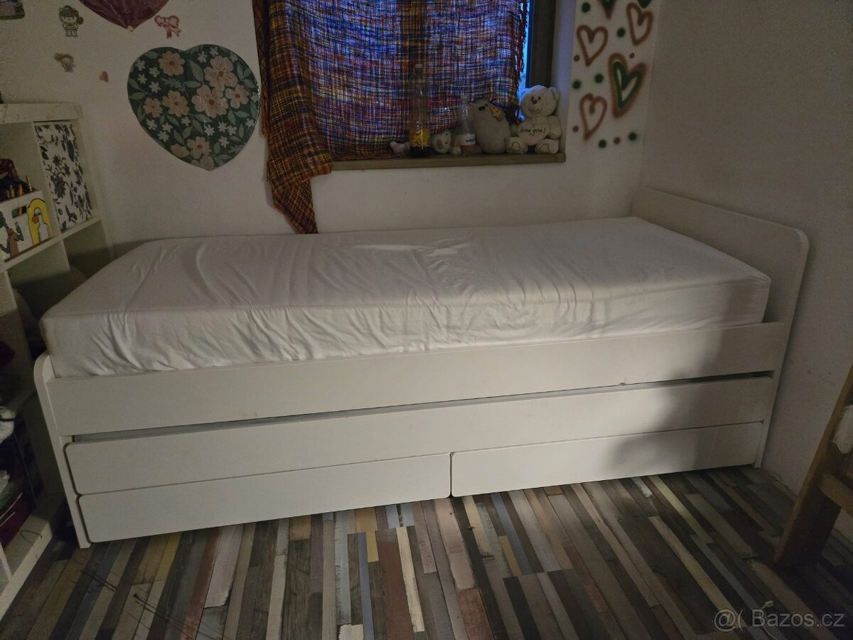 Rozkládací postel IKEA