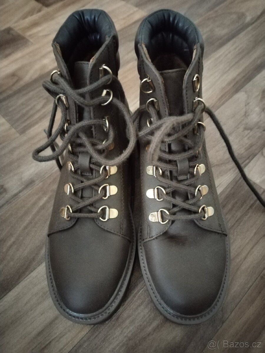 Dámská obuv vel 36