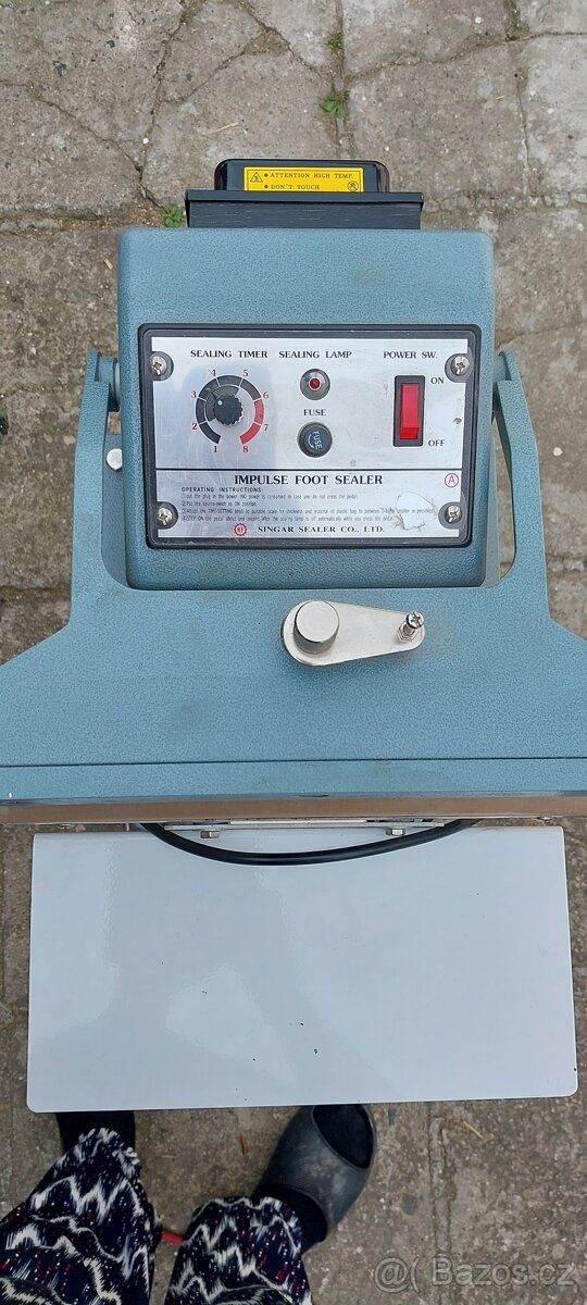 Prodám  stojanovou svářečku fólií