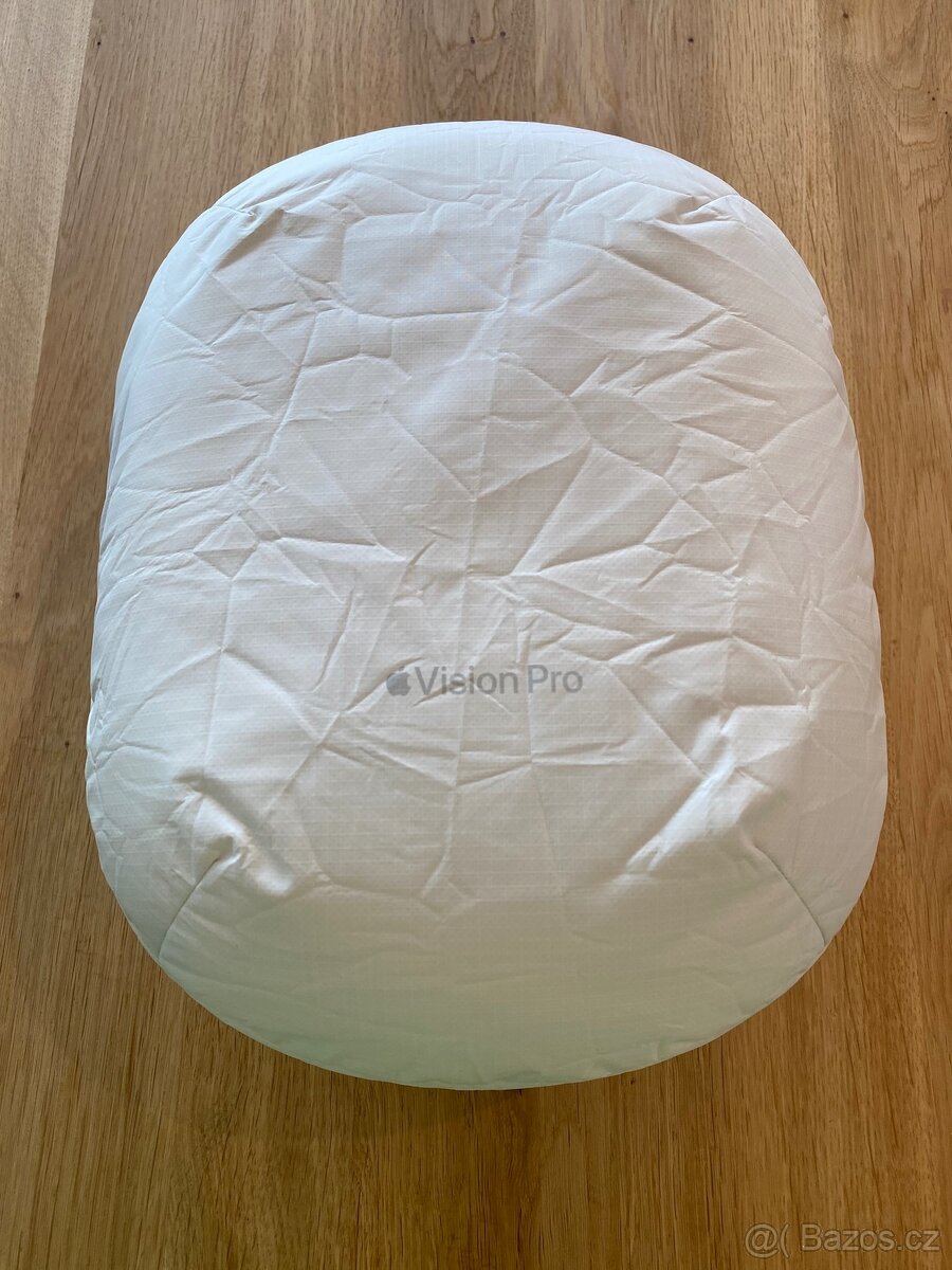 Apple Travel Case pro Apple Vision Pro