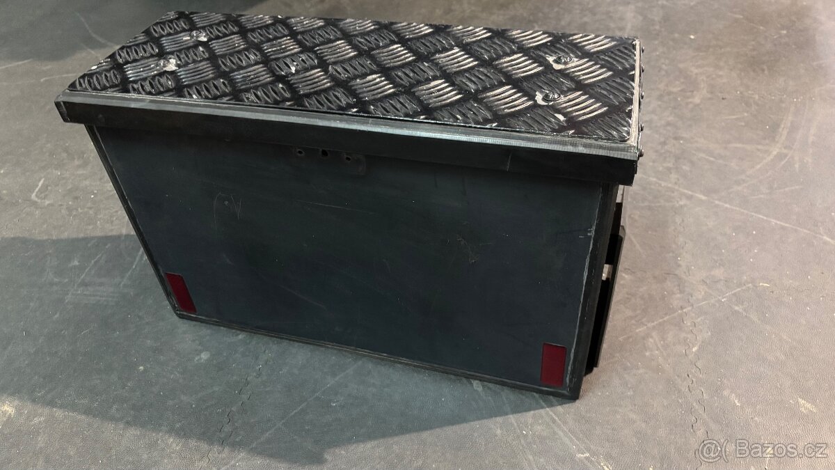 Úložný box offroad
