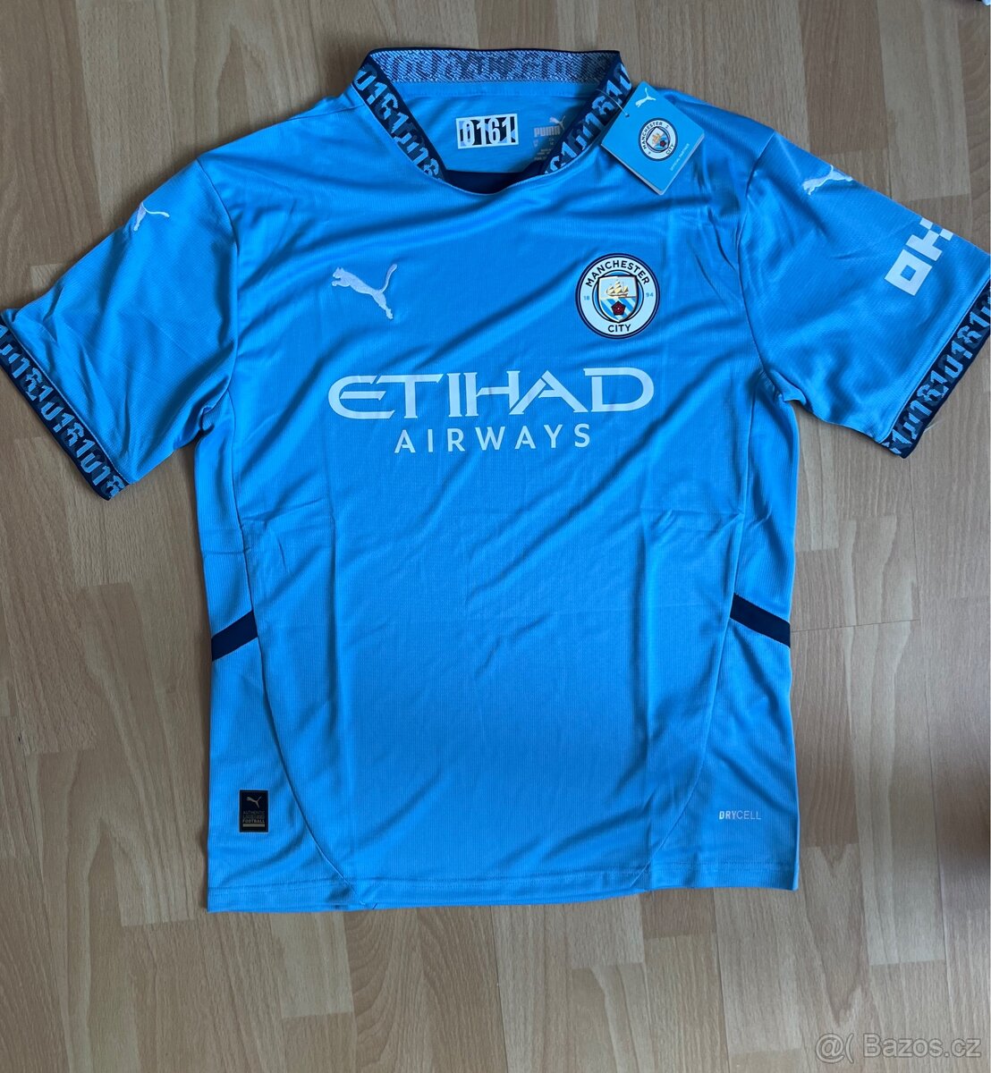 Manchester City jersey