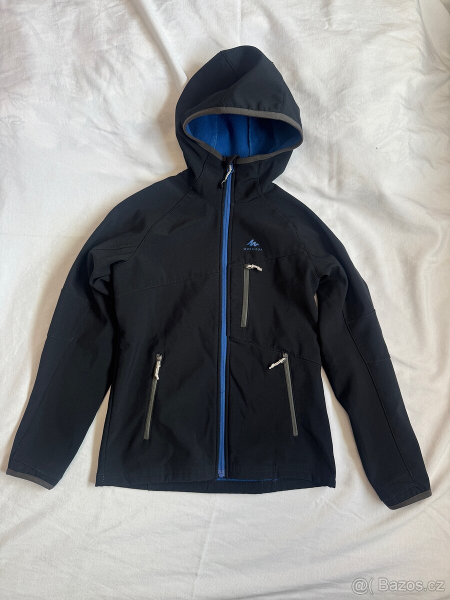 Quechua Dětská turistická softshellová bunda 134