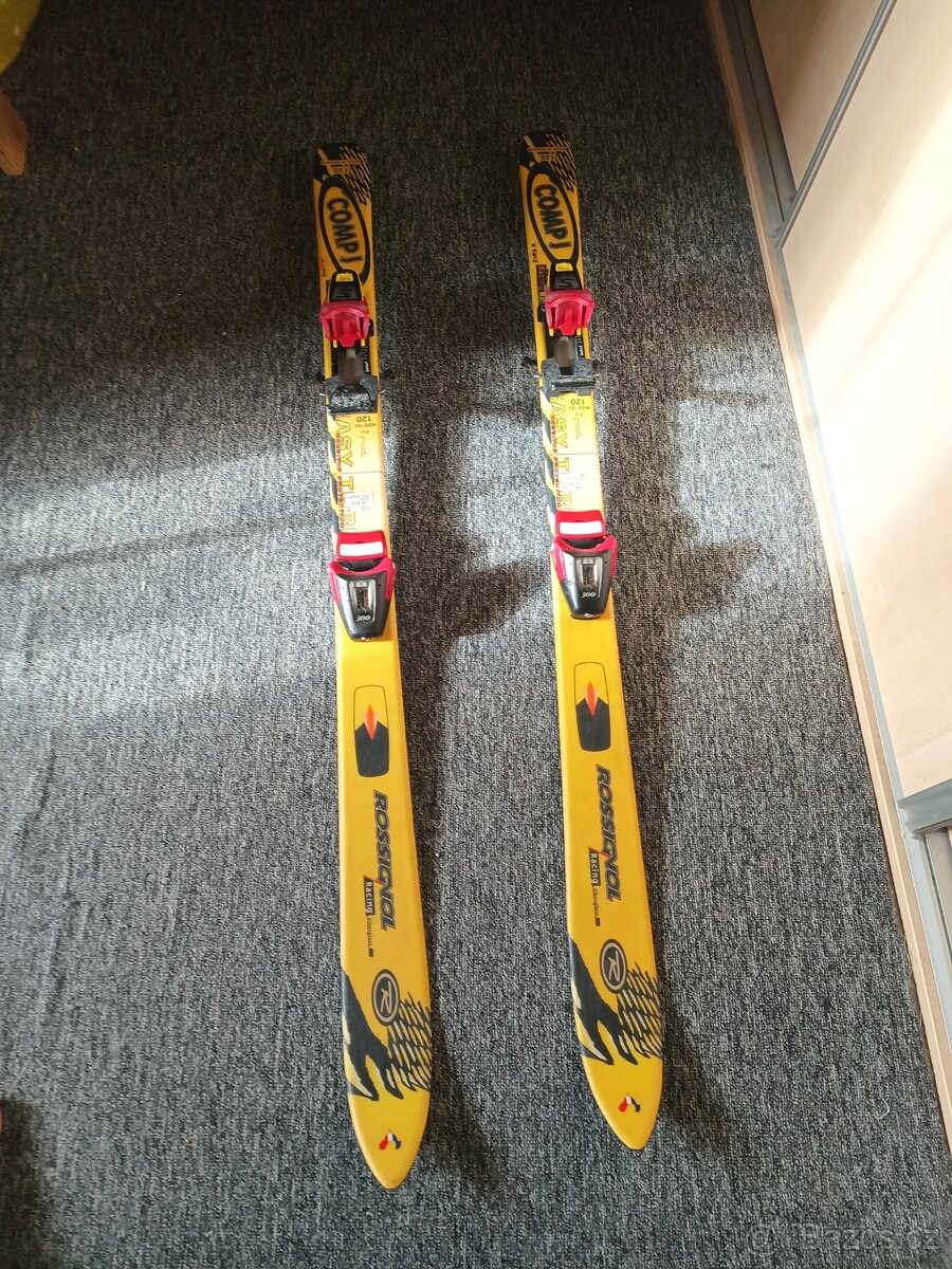 Sjezdové lyže 120cm Rossignol