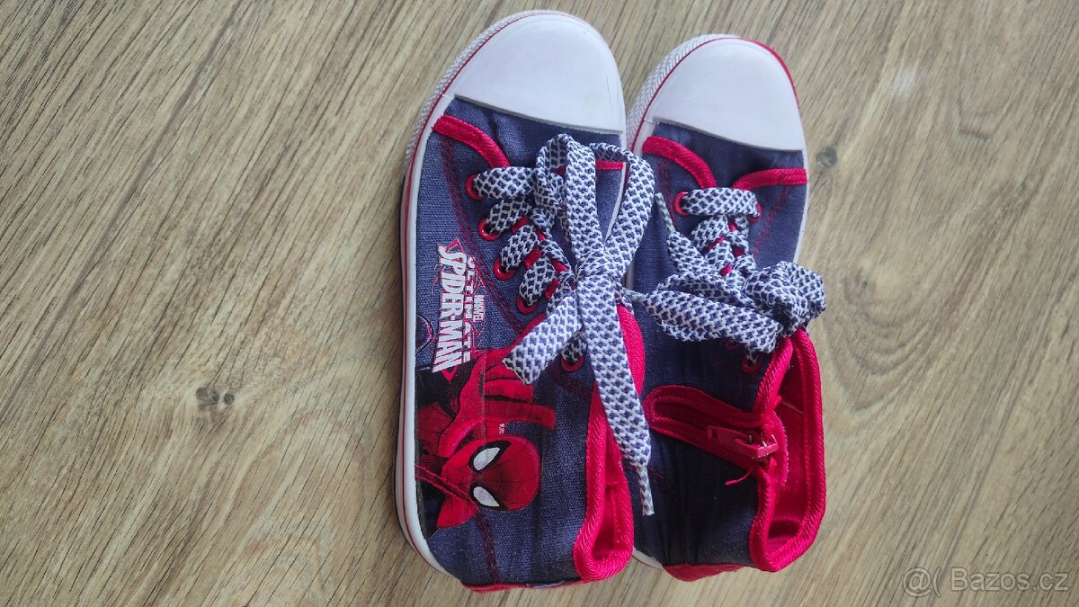 Chlapecké plátěné kotníčkové tenisky vel. 31