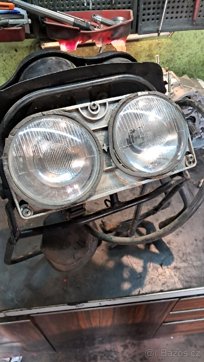 Yamaha TDR 125 belgarda světla budíky lešení