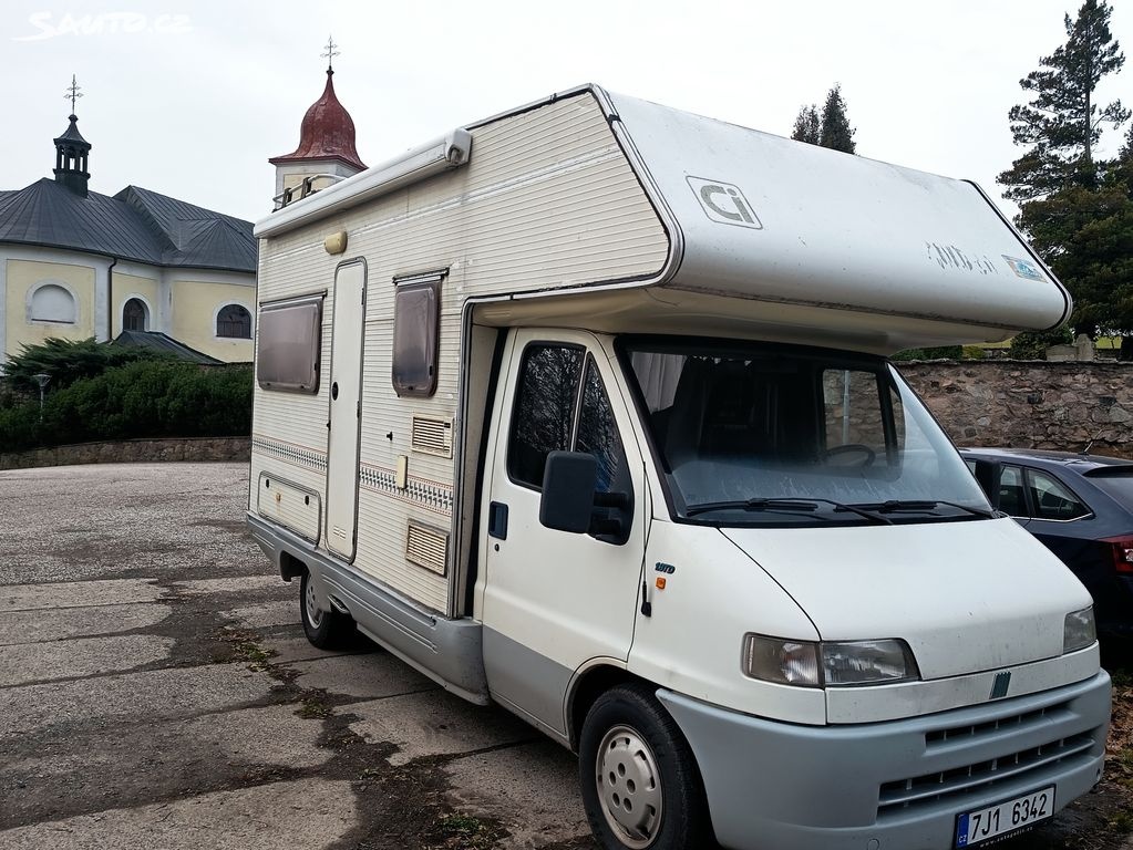 CI - Fiat Ducato 1. 9 TD/60 KW - OBYTNÝ VŮZ