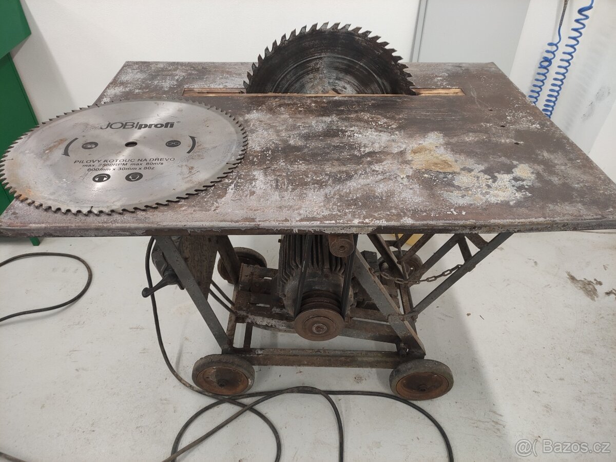 Cirkulárka na dřevo + kotouč s SK plátky
