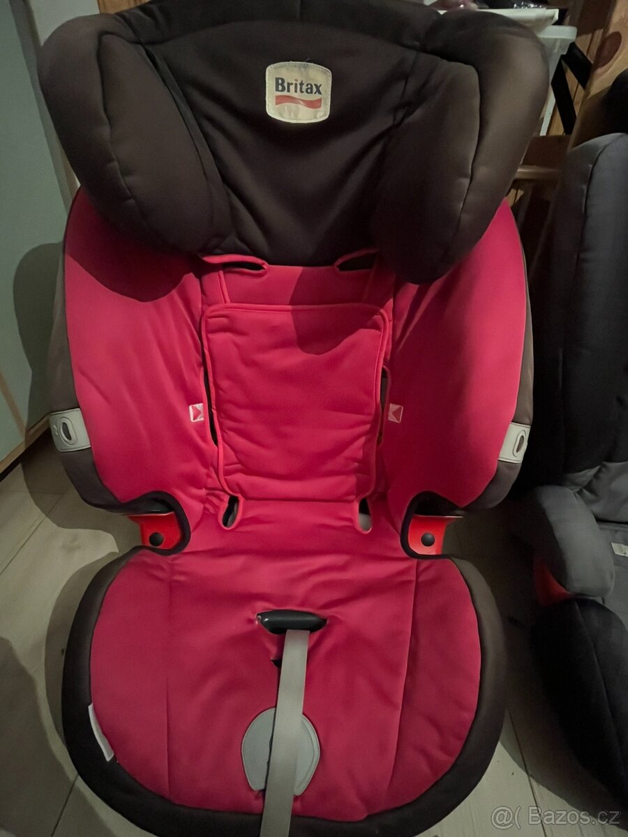 Autosedačka pro starší dítě
