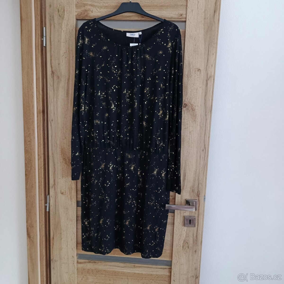 Nové šaty ONLY vel M 40