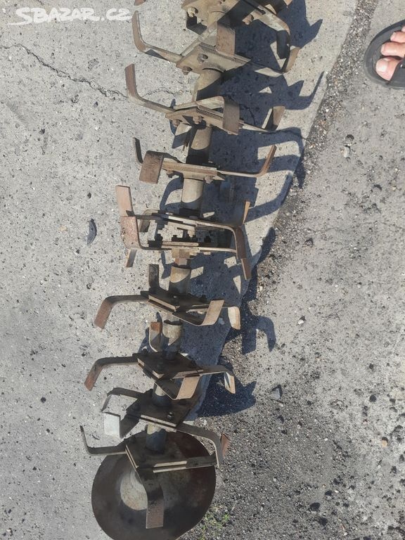 Prodám rotavator k malotraktorům tera vari