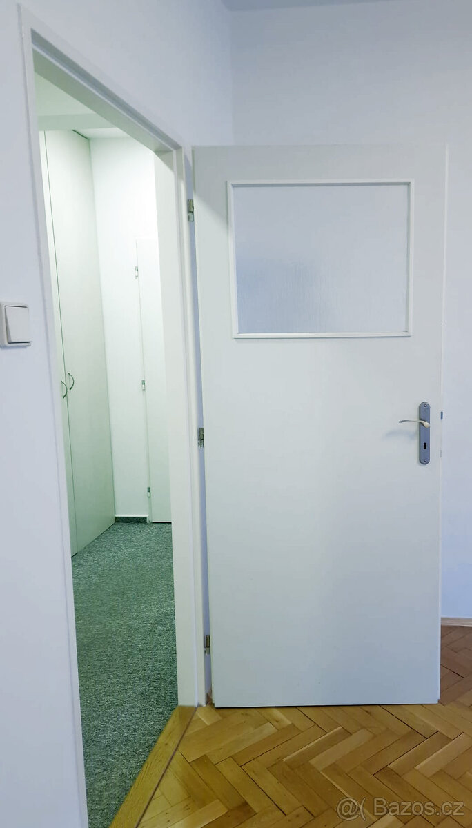 Interiérové dveře bílé 80 P