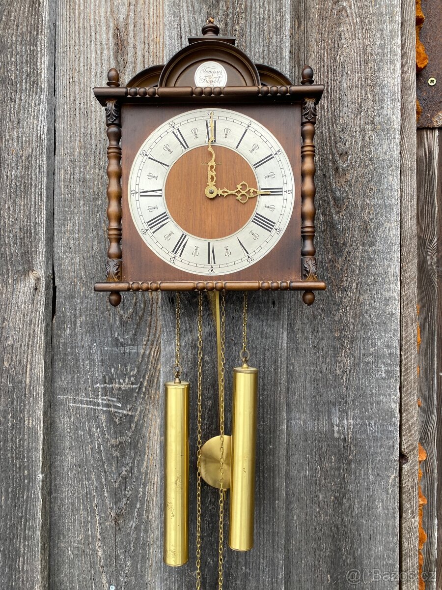 Pendlové nástěnné hodiny Tempus - AKCE doprava