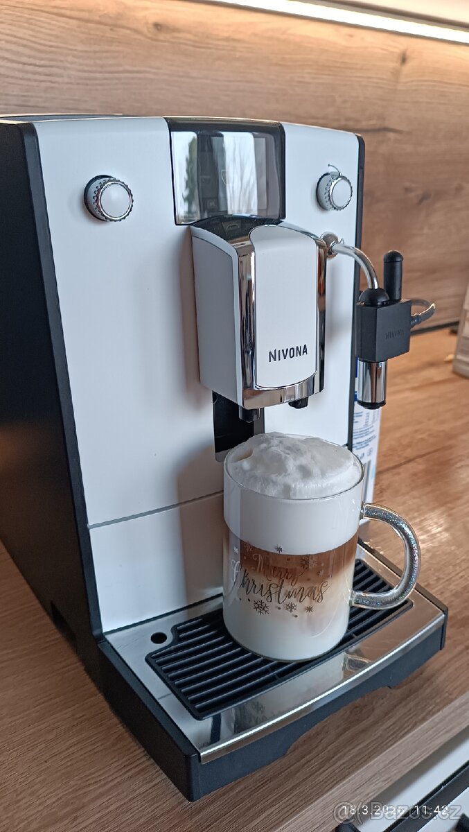 NIVONA NICR 560