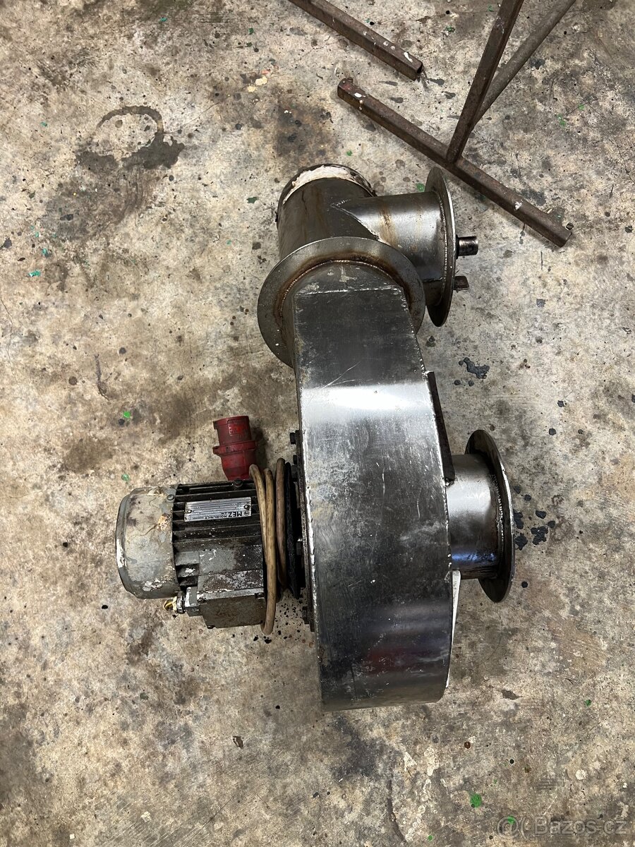 Nerez ventilator