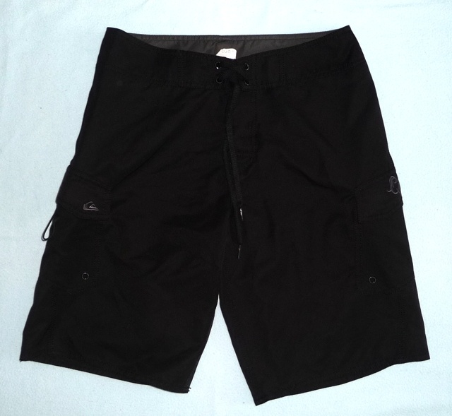 Černé outdoorové kraťasy, vel.M, zn. Quiksilver