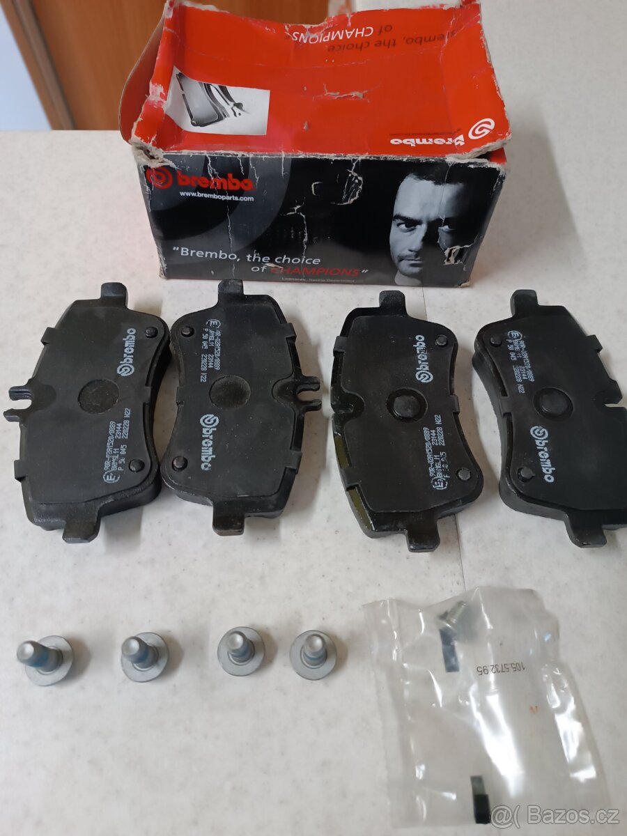 Brzdové destičky Brembo