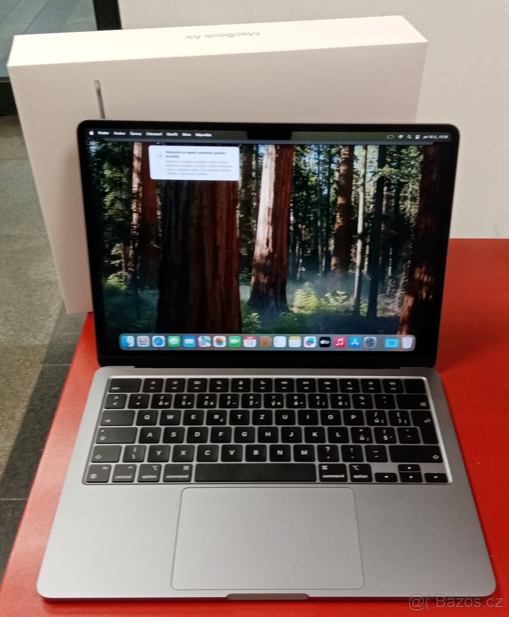 Apple MacBook Air 13" 2022 M2 16GB/256GB záruka 5/2026 Appl