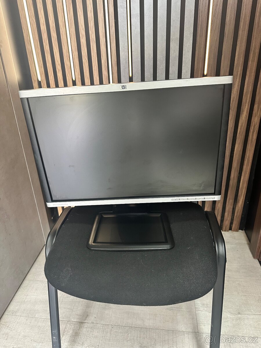 Monitor HP Compaq LA2205wg