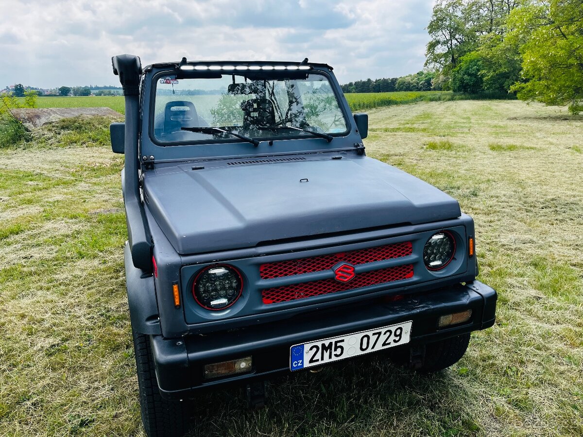 Suzuki Samurai