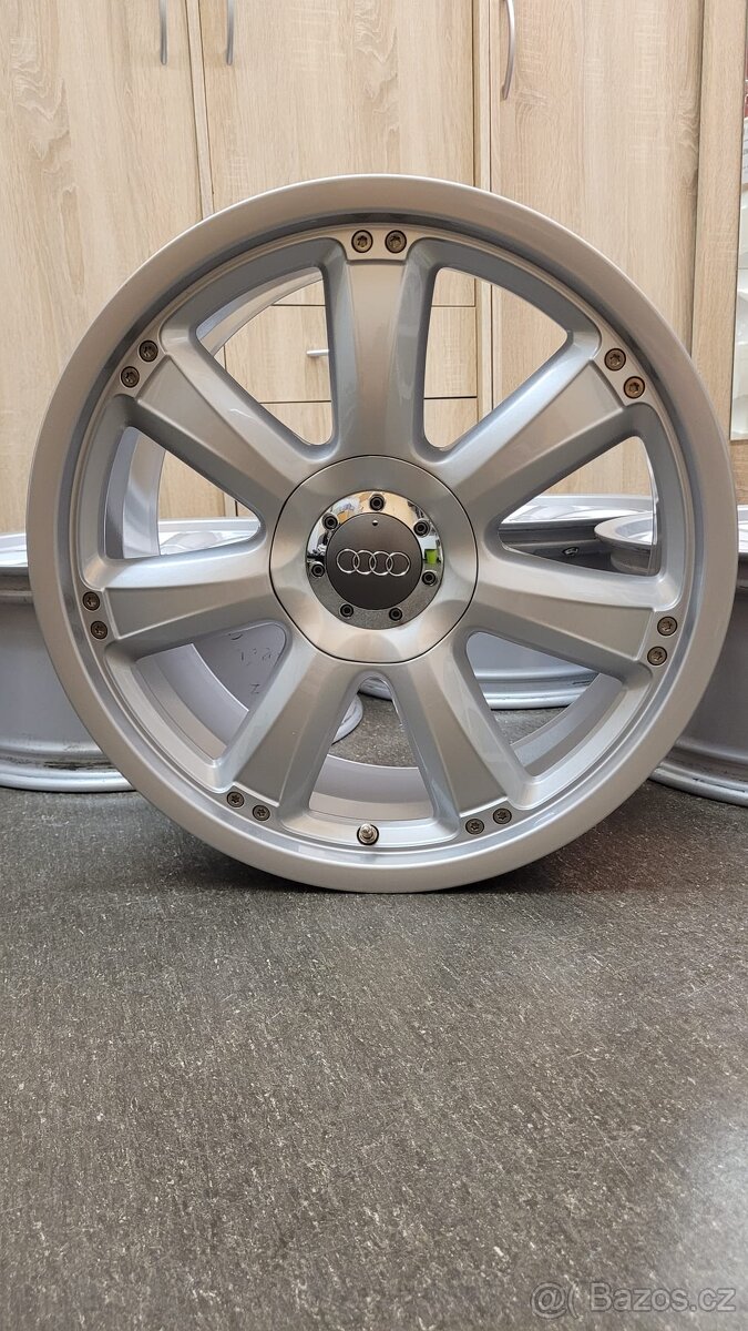 Alu disky originál Audi 4F0071498 - 8Jx18 ET40