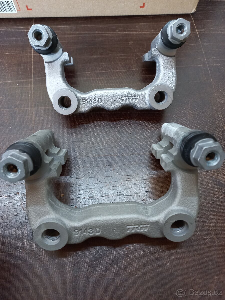 Držák zadního brzdového třmenu Kamiq, SEAT, VW