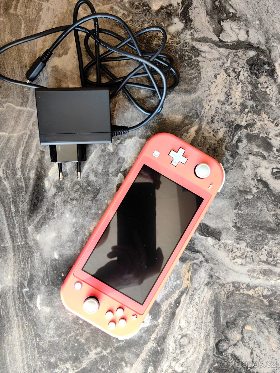 Nintendo Switch lite + pouzdro
