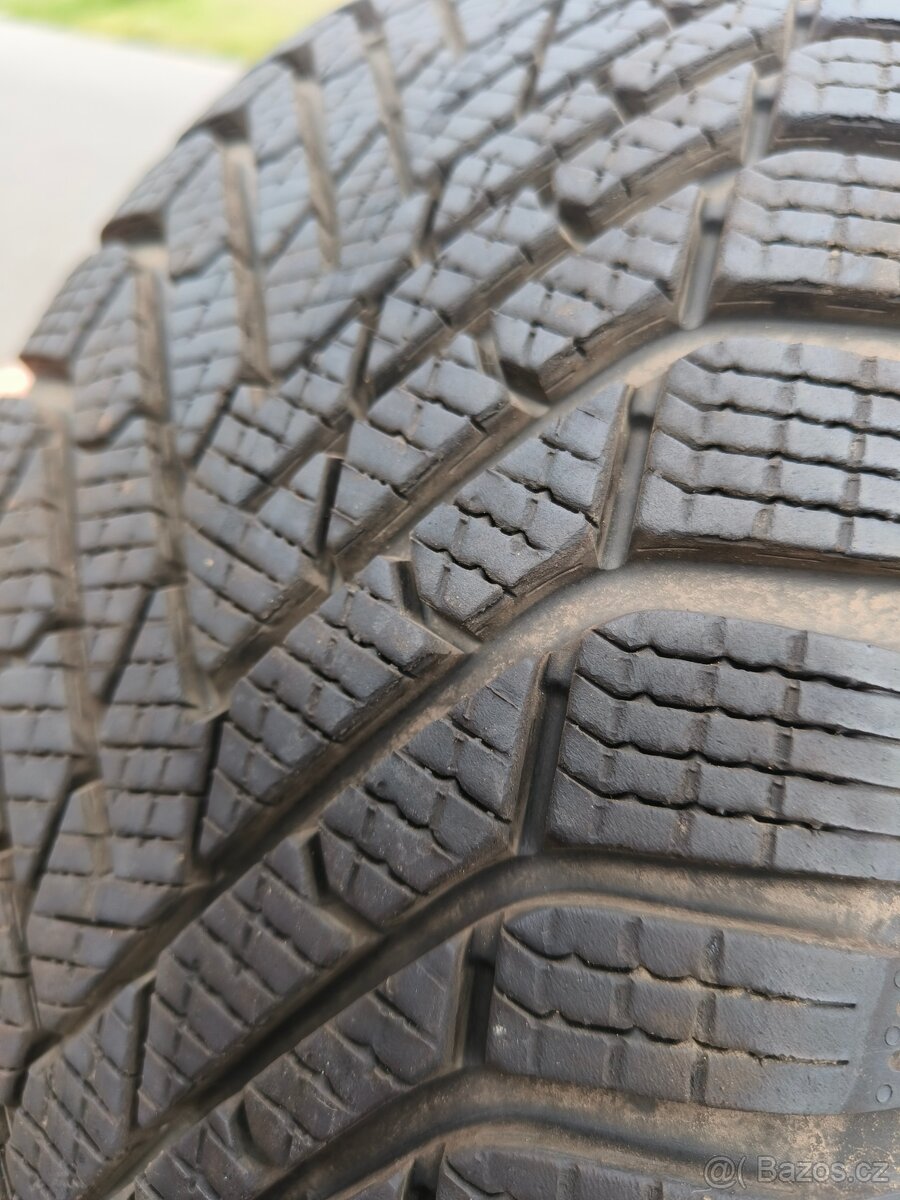 2ks Zimní Pirelli Winter Cinturato 2 205/55 R16 91H DOT 3223