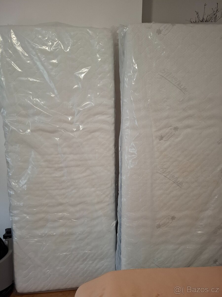 Matrace 200 x 80 x 20 cm . Sedmi zónová, molitan+kokosová de