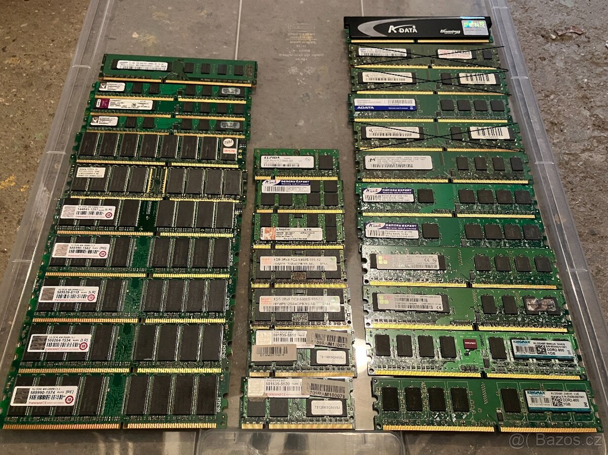 Paměti RAM do PC, typu DDR, DDR2 a DDR3, uvedená cena za vše