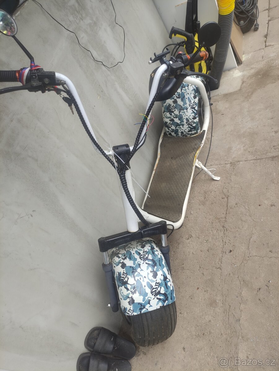 Prodám Elektrokoloběžku chopper nepojízdnou