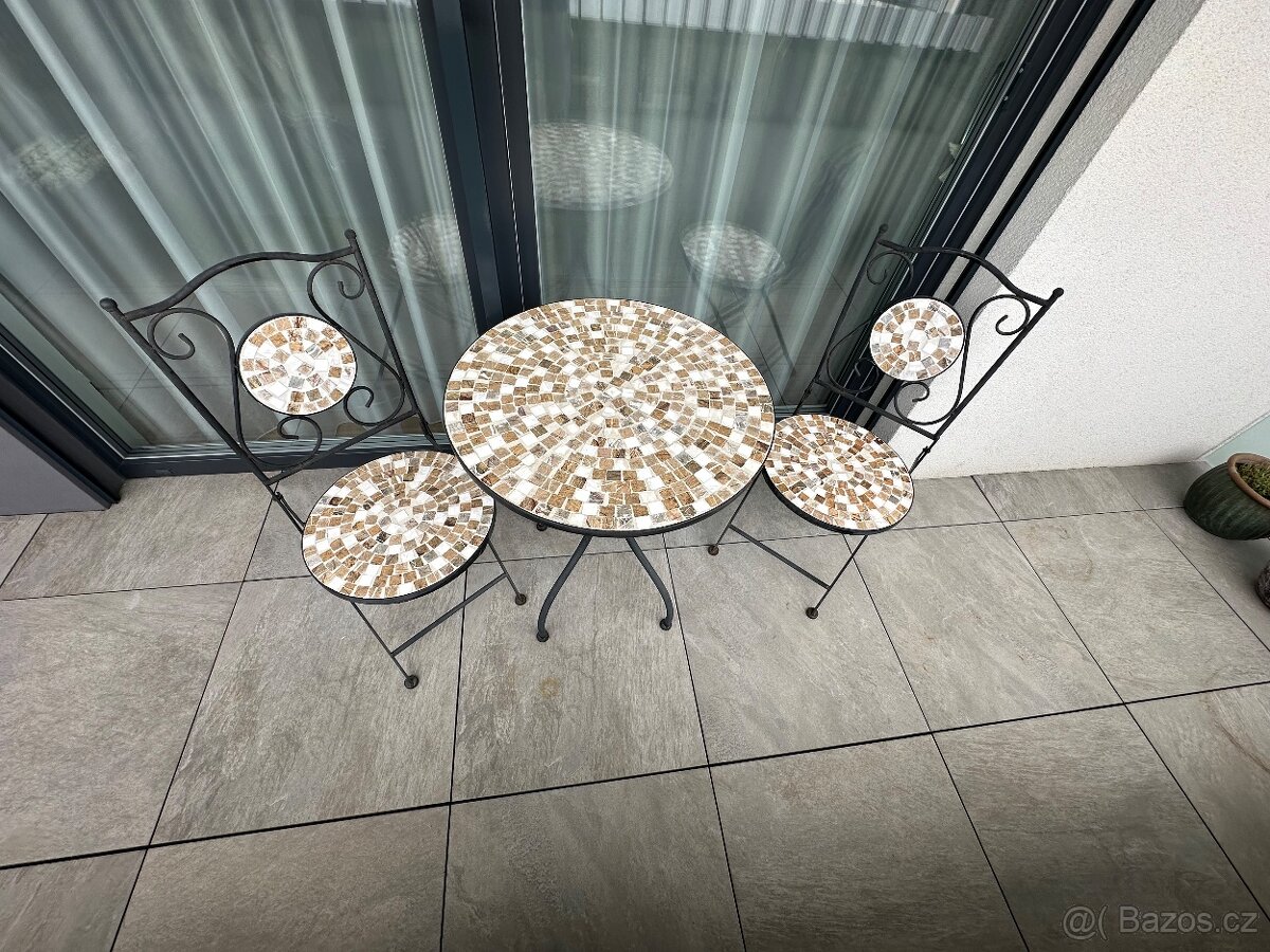 Zahradní bistro sada